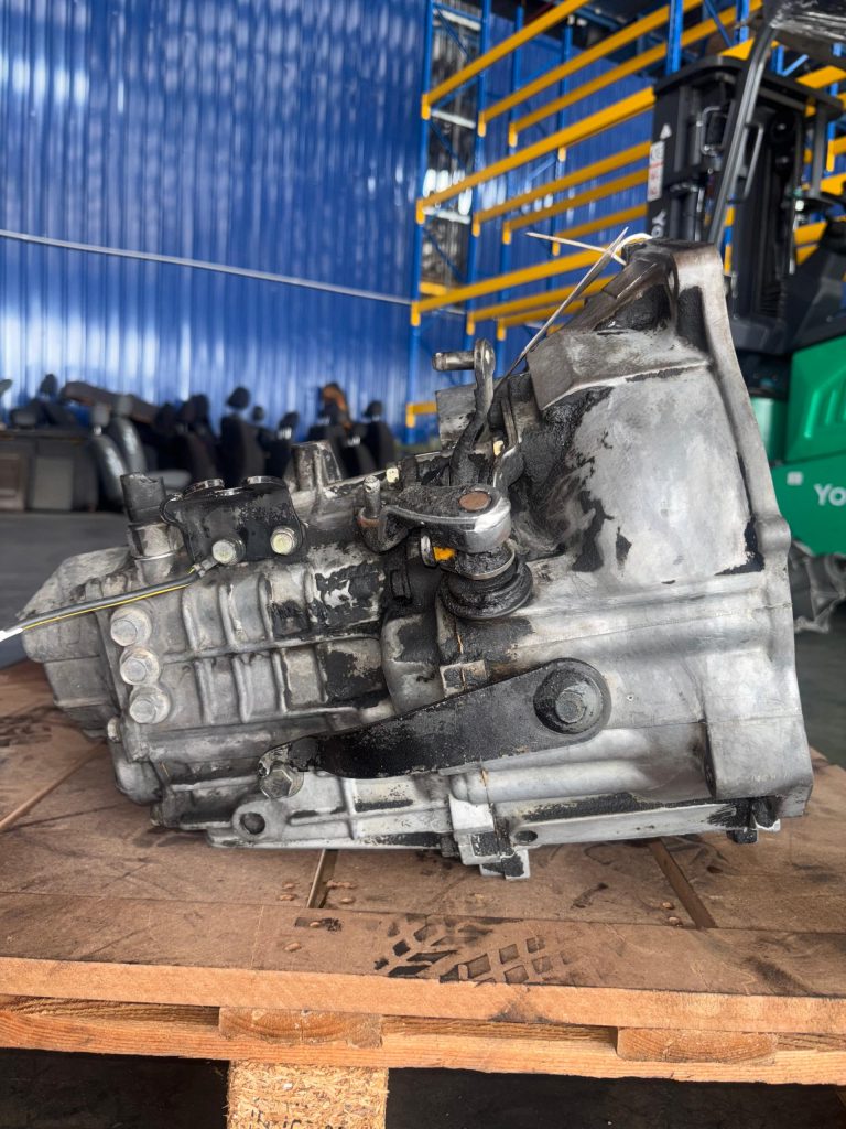 AATF101I12537 PROTON KM132 TRANSMISSION 1