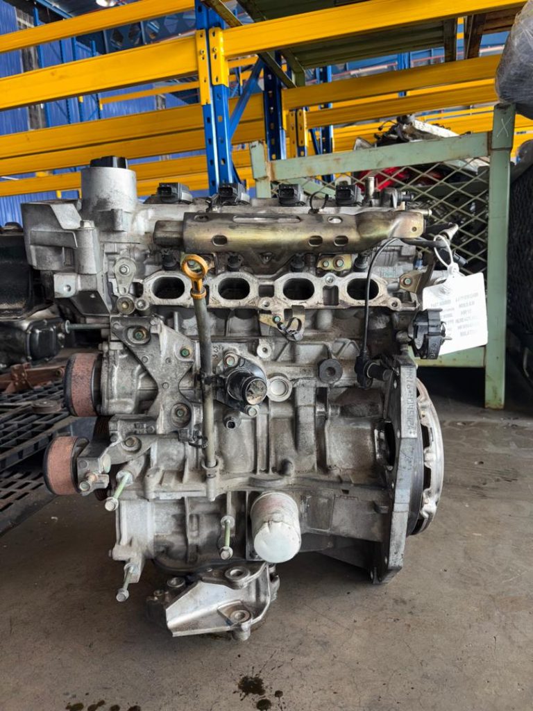 AATF108I12499 NISSAN HR16 ENGINE HR16904542A 1