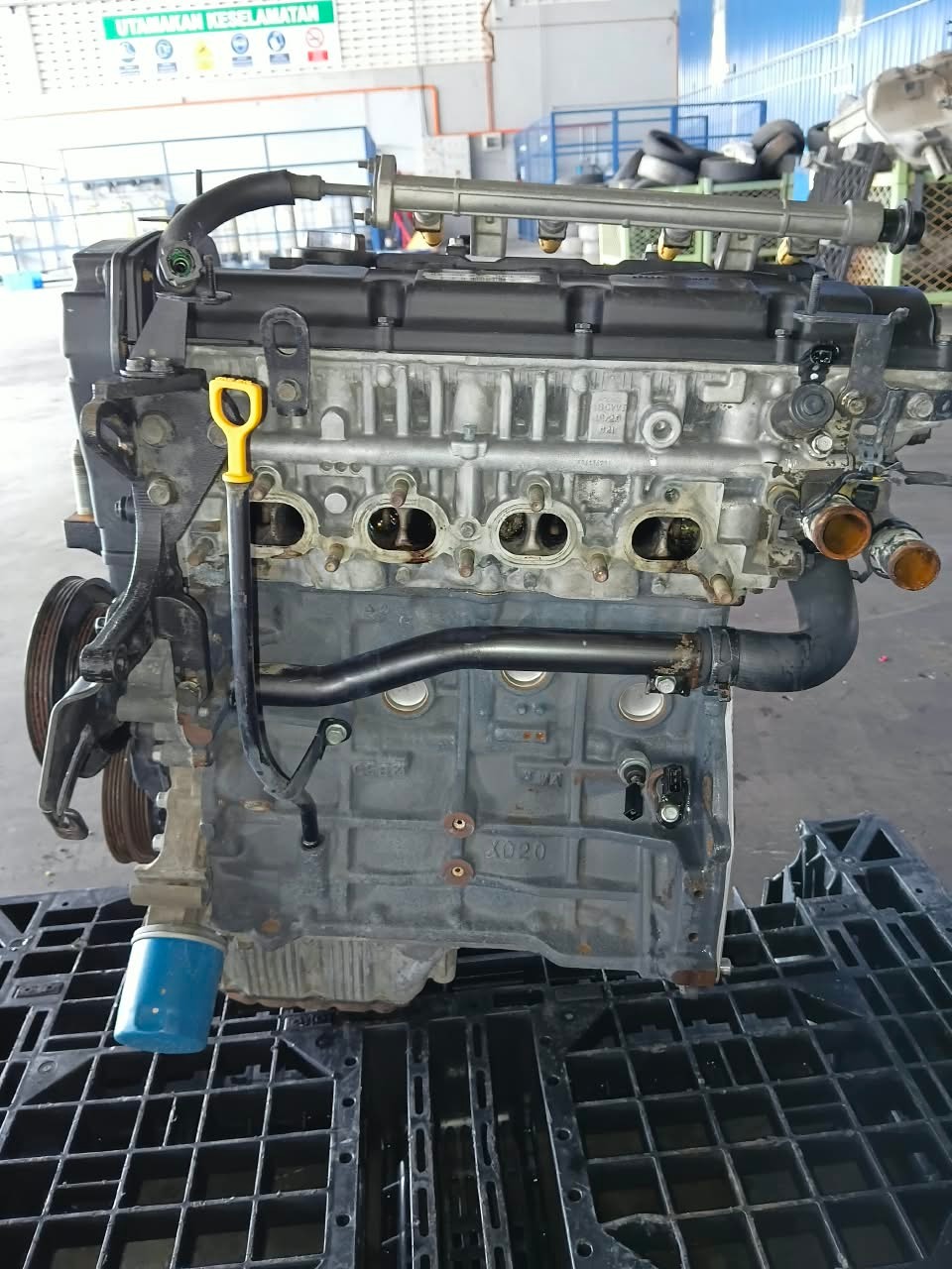 NAZA ENGINE G4GC6H332422