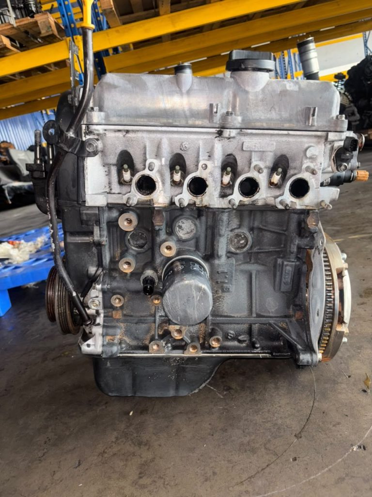 AATF101I12572 KIA G4HG ENGINE G4HG4902848 1