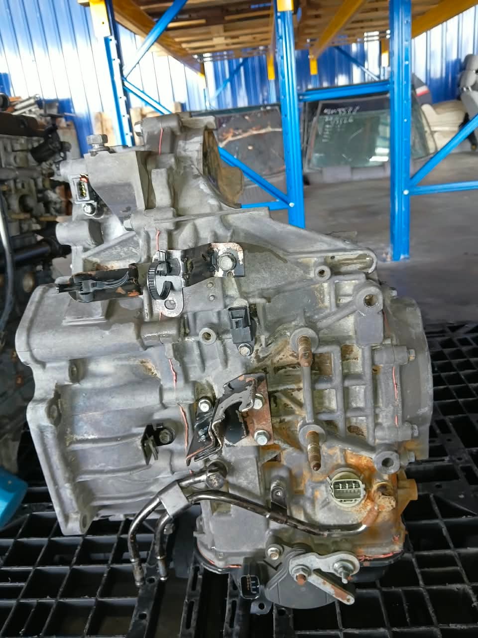 NAZA F4A42 TRANSMISSION AUTO